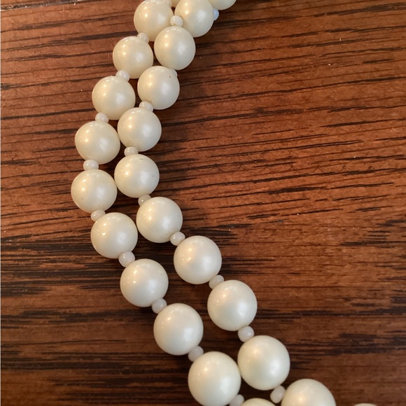 Vintage Two Strand Pearl Necklace - Picture 8 of 14